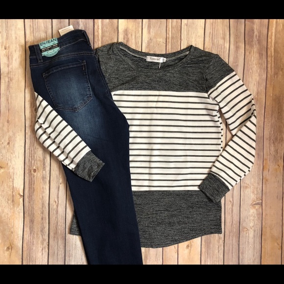 Striped Top - Picture 3 of 3